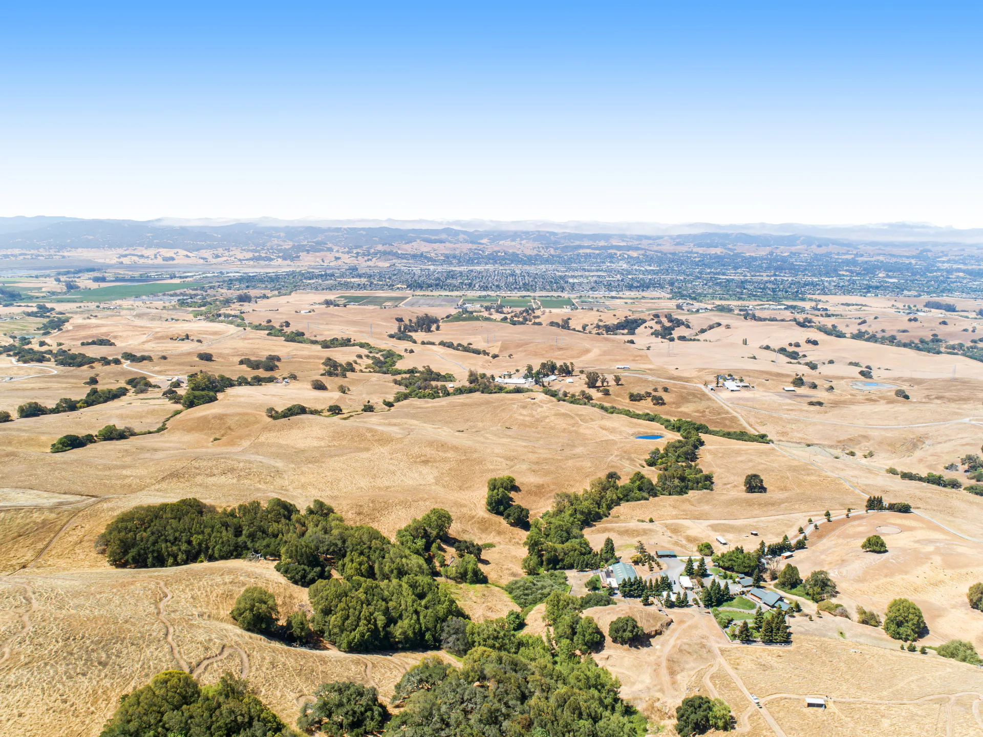 Sartori Ranch — 530±-acre Sonoma Mountain ranch with vineyard potential